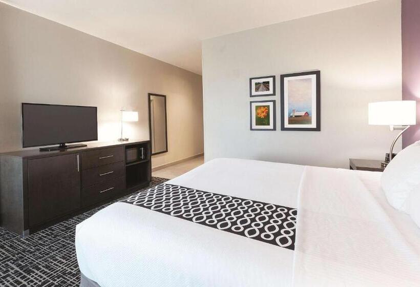 Chambre Standard Lit King Size Adaptée aux Personnes à Mobilité Réduite, La Quinta By Wyndham Terre Haute