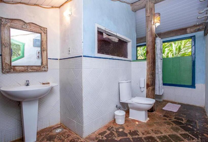 سوئیت با بالکن, Pousada Encanto Das Aguas