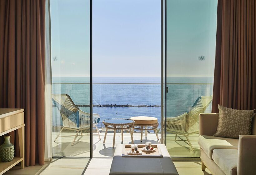 Номер Deluxe Вид на Море, Amavi, Madefortwo Hotels   Paphos