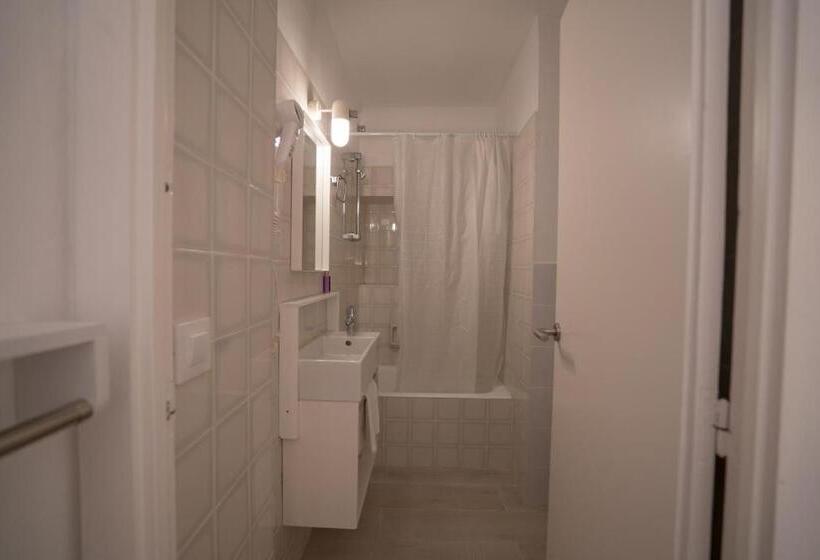 Standard-huone, Hostal Marina Cadaques