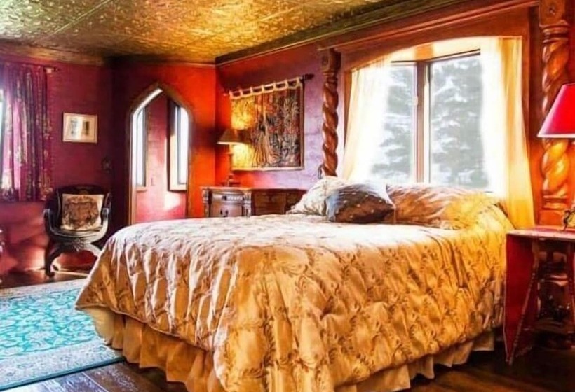 Люкс Премиум, Highlands Castle Overlooking Lake George.. Plus 2 Other Castles!