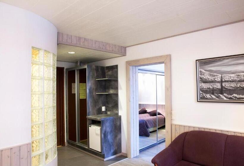 Семейный Номер, Saariselkä Inn Majatalo Panimo