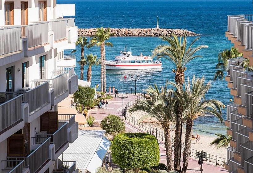 דירת שלושה חדרים, Sal Mar Suites