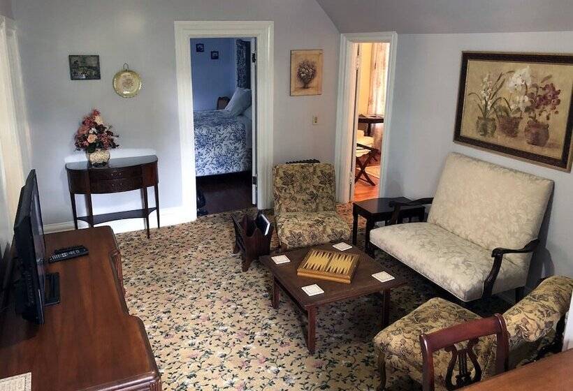 Люкс 2 Спальни, The Parsonage Inn B&b