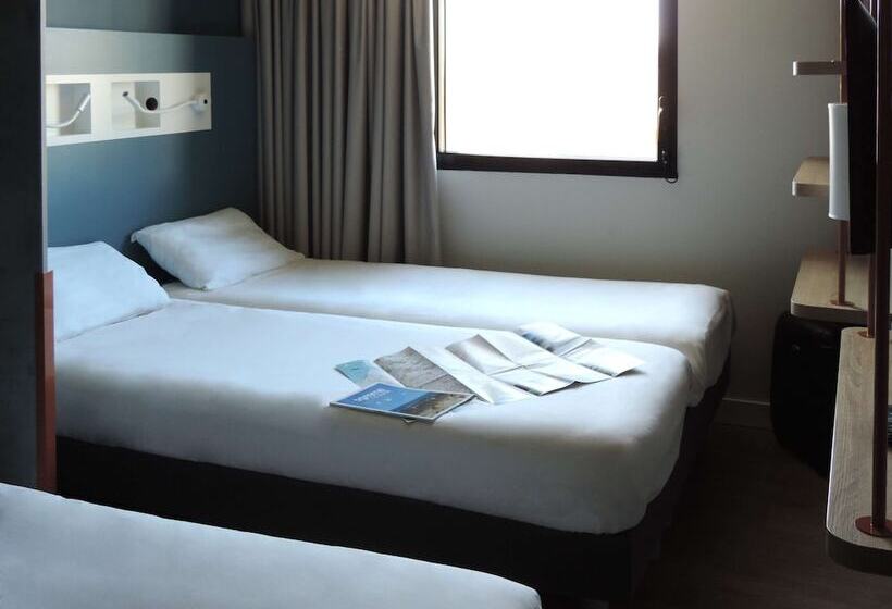 Номер Стандарт Трехместный, Ibis Budget Amiens Centre Gare