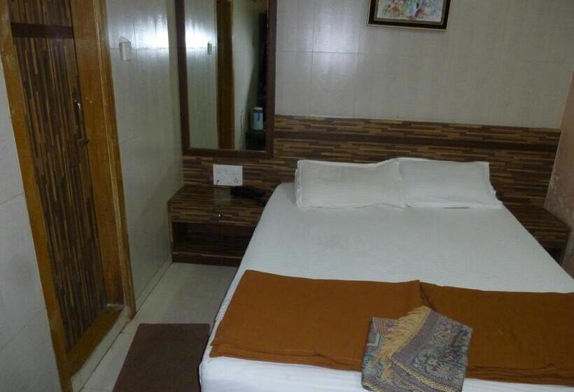 Номер Deluxe, Orient Palace