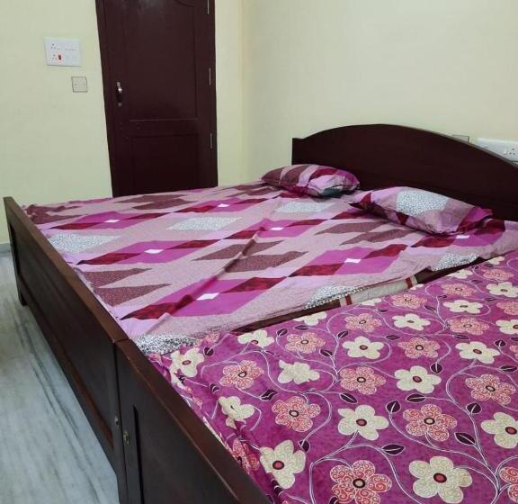Номер Deluxe, Raghavi Tourist Home