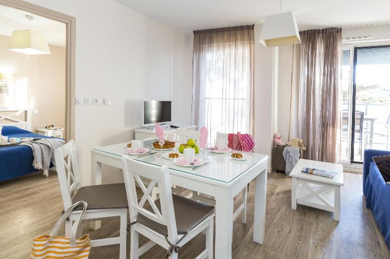 آپارتمان 2 خوابه با چشم‌انداز دریا, Residence Prestige Odalys De La Plage