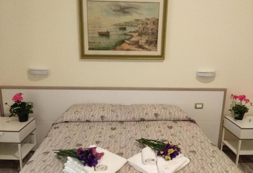 غرفة قياسية ثلاثية, La Branda Brin Guest House