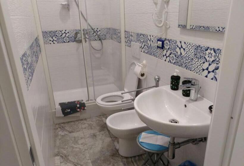غرفة قياسية رباعية, La Branda Brin Guest House
