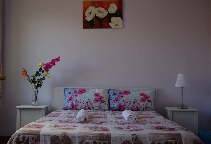 Номер Стандарт Совместная Ванная, Venice Garden Apartments