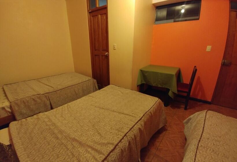 Номер Стандарт Трехместный, Hostal Hatun Wasi