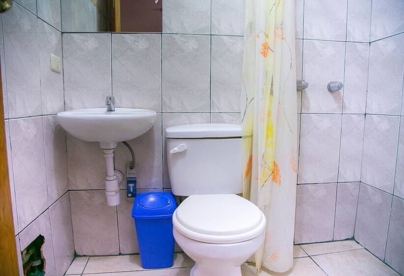 Четырехместный Номер Стандарт, Hostal Hatun Wasi
