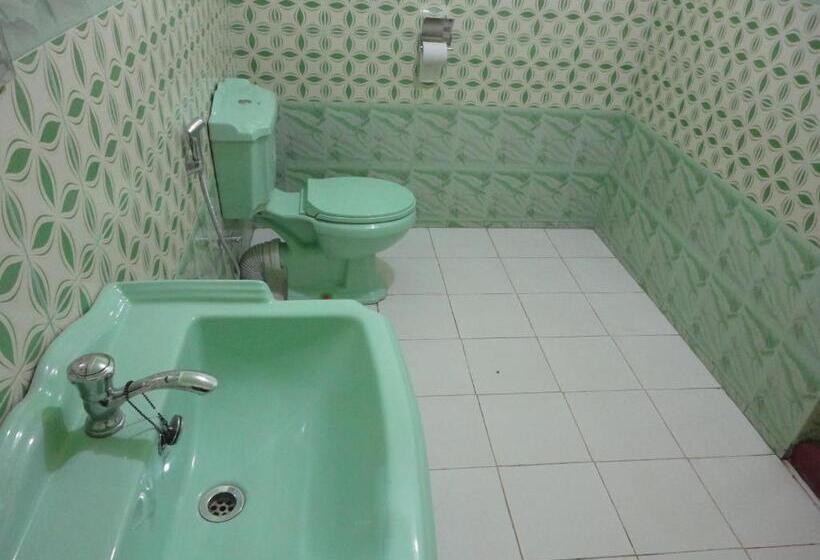 Номер Стандарт Трехместный, Belview Guest House