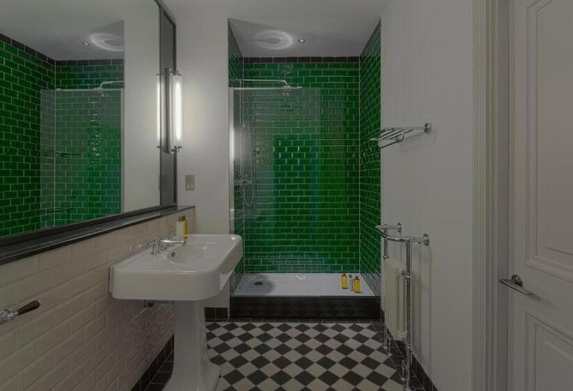 דירת דלוקס 2 חדרי שינה, Cheval The Edinburgh Grand