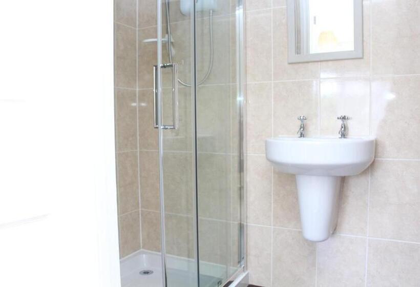 Номер Стандарт, The Laurels Guesthouse