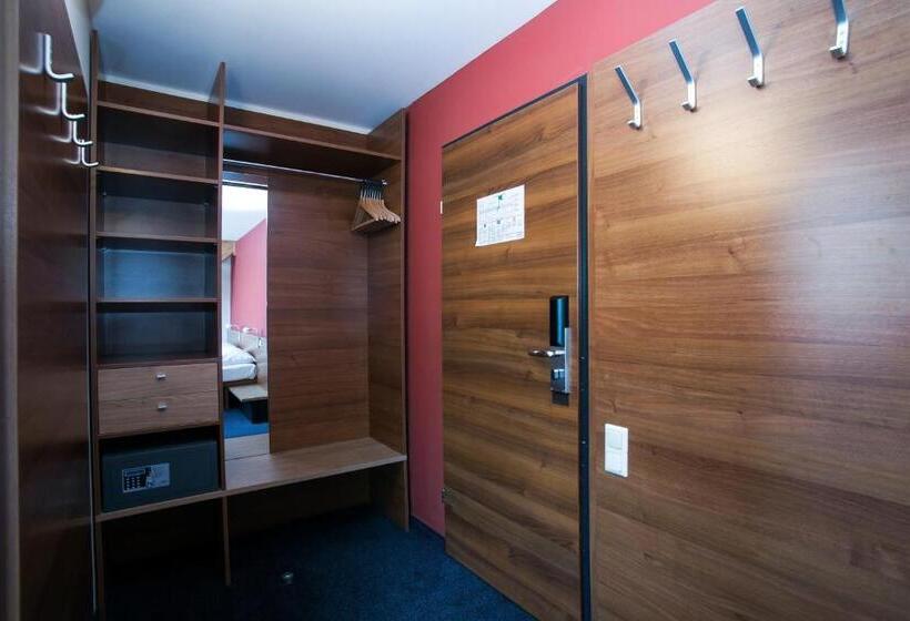 Quarto Estandar, Club Hotel Am Kreischberg