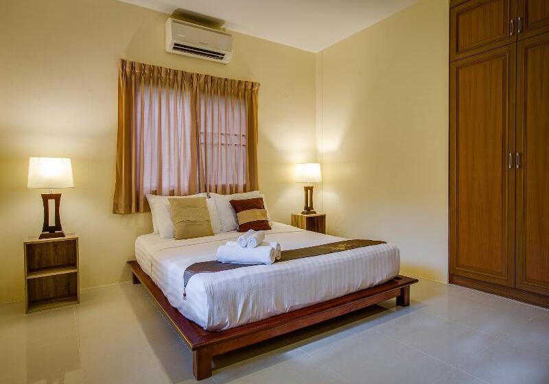 Вилла 3 Спальни с Бассейном, Fisherman Way Beach Villa