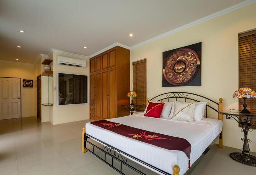 Вилла 3 Спальни с Бассейном, Fisherman Way Beach Villa