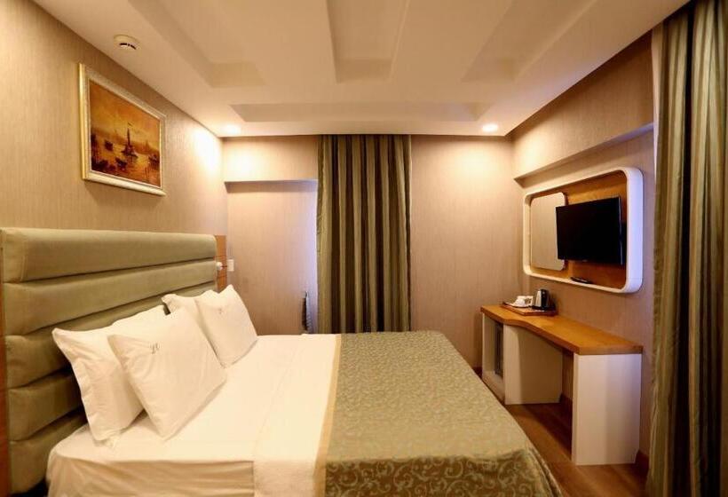اتاق استاندارد, Life Corner