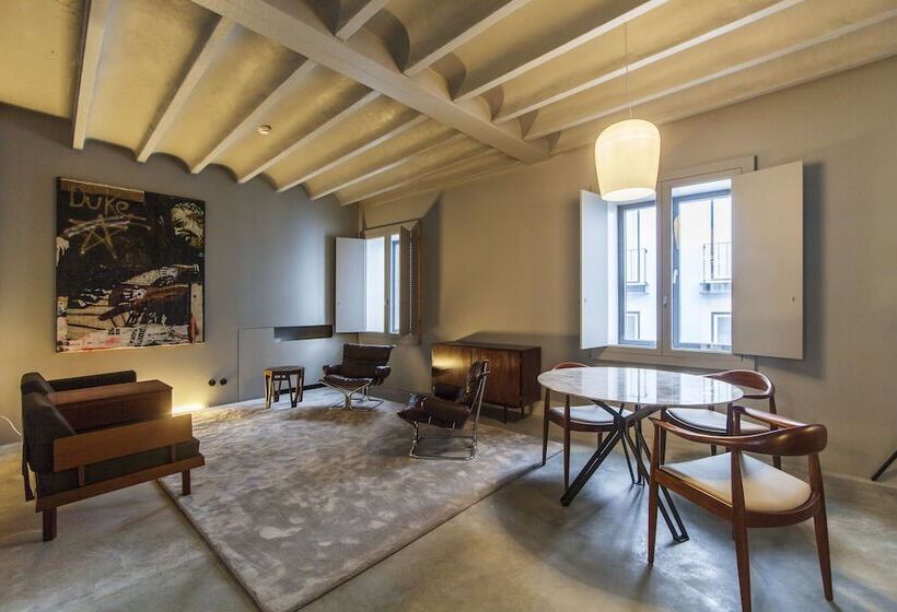 اتاق سوپریور, Raw Culture Art & Lofts Bairro Alto