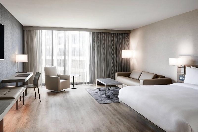غرفة قياسية سرير كينج, Ac Hotel By Marriott Tampa Airport