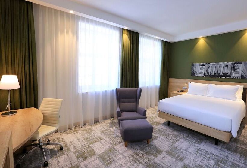 اتاق استاندارد با تخت دوبل, Hampton By Hilton Gdansk Old Town
