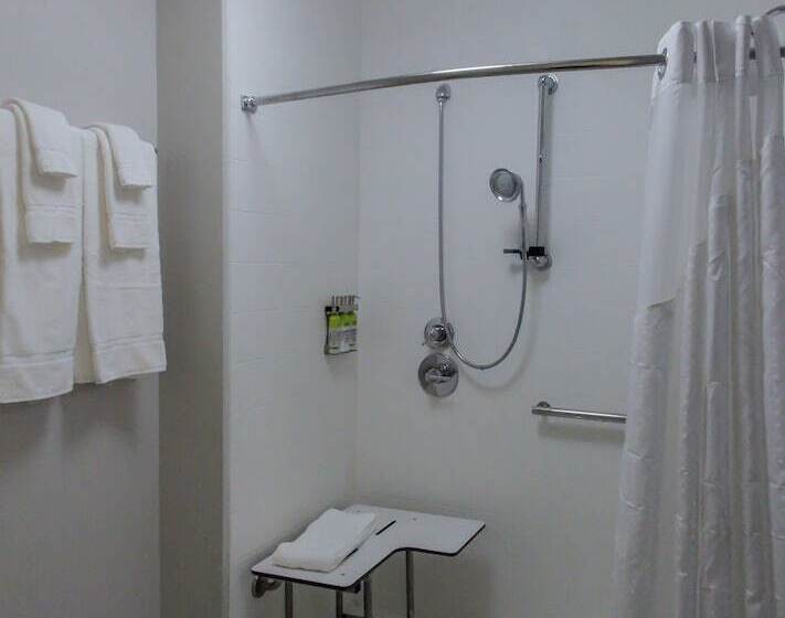 Люкс, Holiday Inn Express & Suites Nashville North   Springfield, An Ihg
