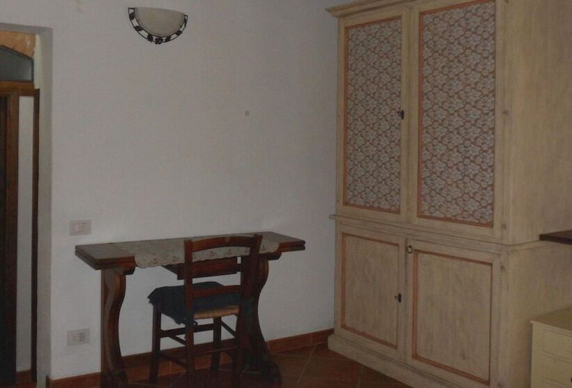 سوییت, Agriturismo Il Poggiarello