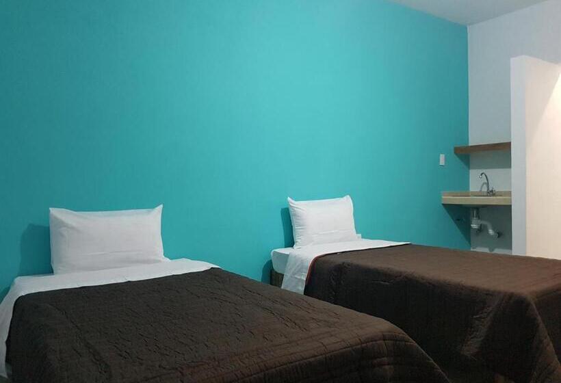 Cama em Quarto Compartilhado, La Siesta Del Patron