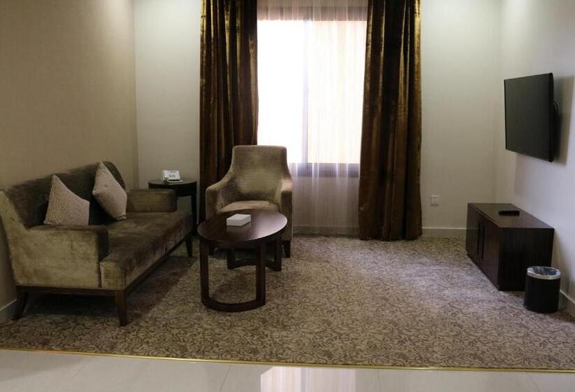 חדר דלוקס עם מיטת קינג, منزل أبحر للشقق المخدومة   Obhor Home Apartments