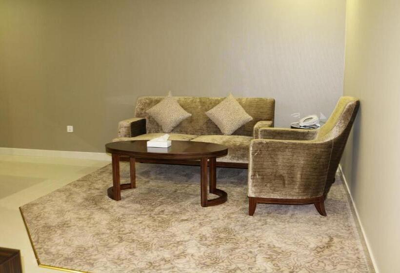 סוויטה דלוקס, منزل أبحر للشقق المخدومة   Obhor Home Apartments
