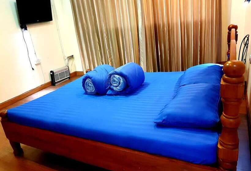 Номер Superior, T2b Home   Hostel