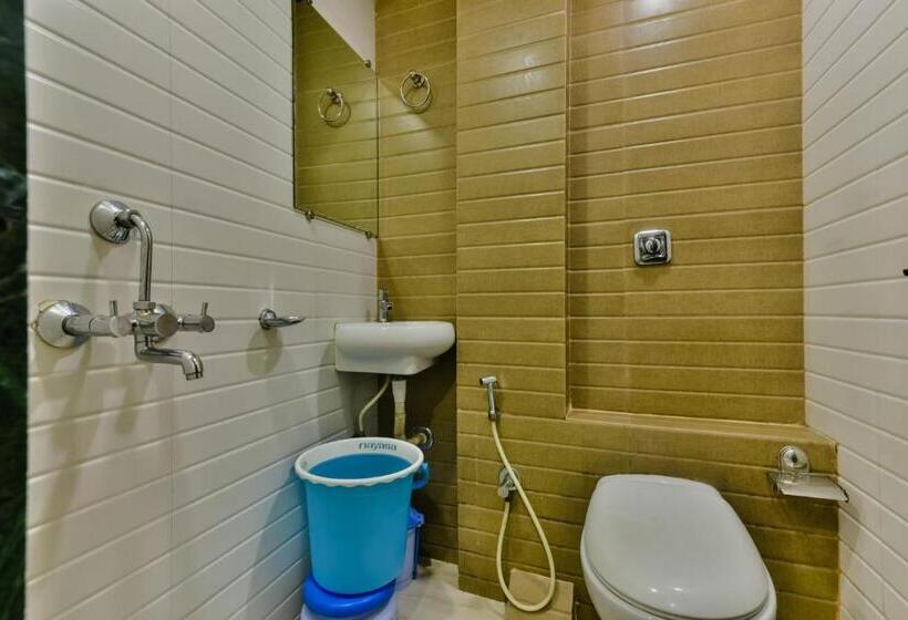 Трехместный Номер Классика, Guest Inn Residency