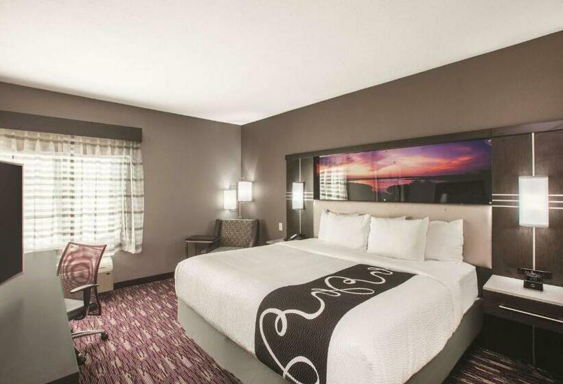 스탠다드 룸 킹사이즈 침대, La Quinta By Wyndham Kingsville