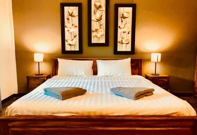 Номер Deluxe, Prantara Heritage Suites