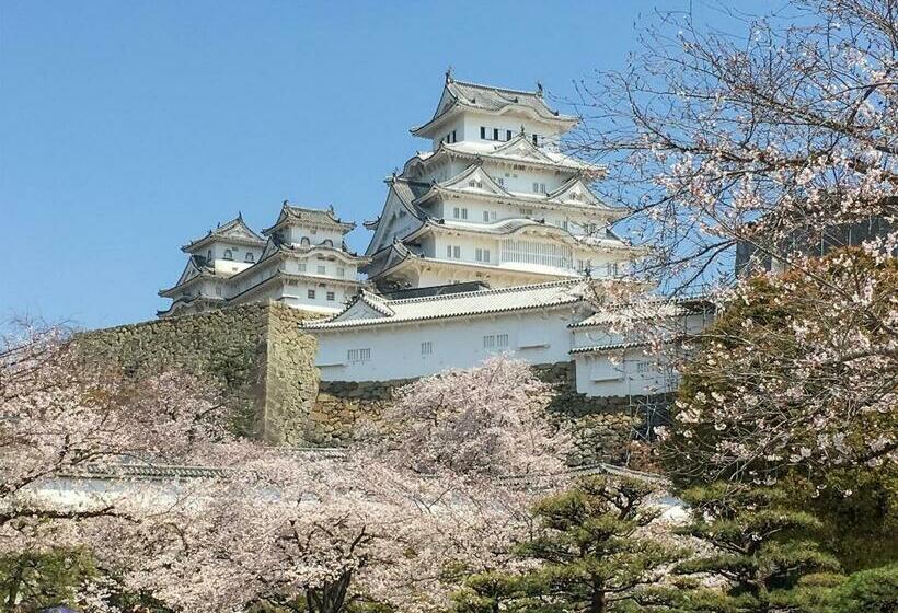 家庭间, Shironoshita Guesthouse