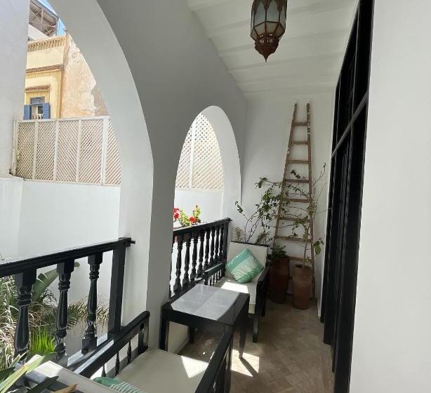 Номер Deluxe, Riad Dar Awil