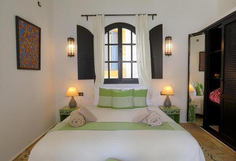 Номер Стандарт, Riad Dar Awil