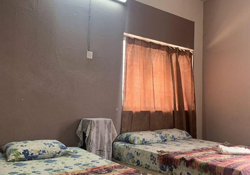 Трехместный Номер Deluxe, Sun Golden Inn