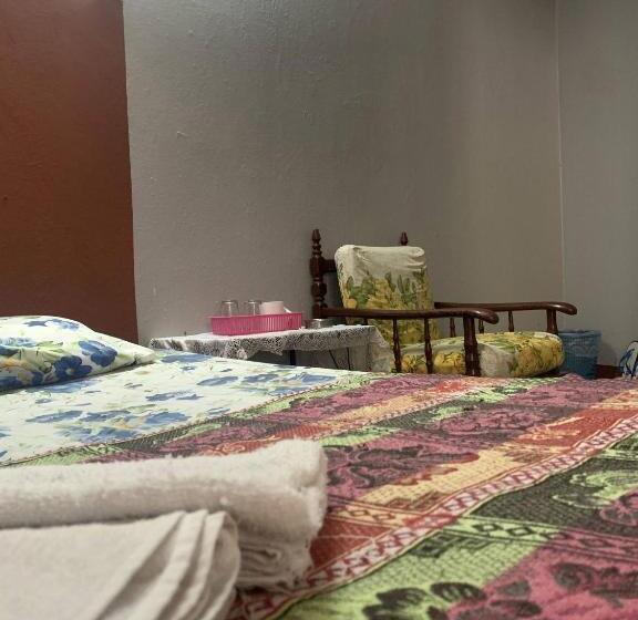 Номер Deluxe, Sun Golden Inn
