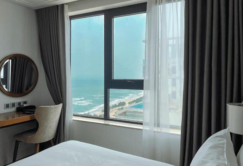 Deluxe Room King Size Bed, Paris Deli Danang Beach