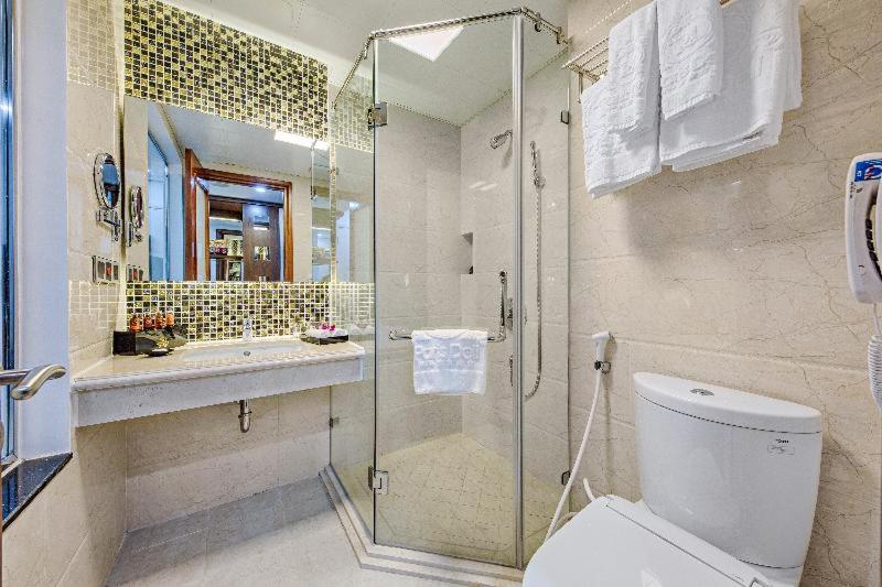 Standard Room, Paris Deli Danang Beach