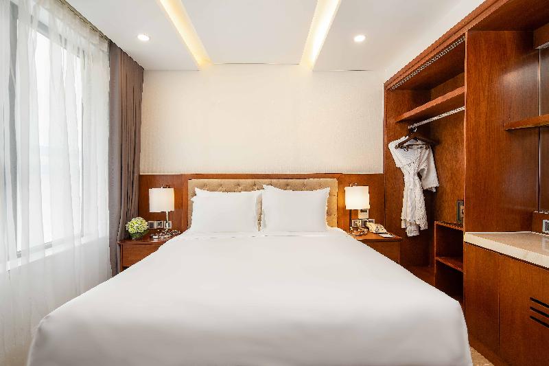 2 Bedroom Apartment, Paris Deli Danang Beach