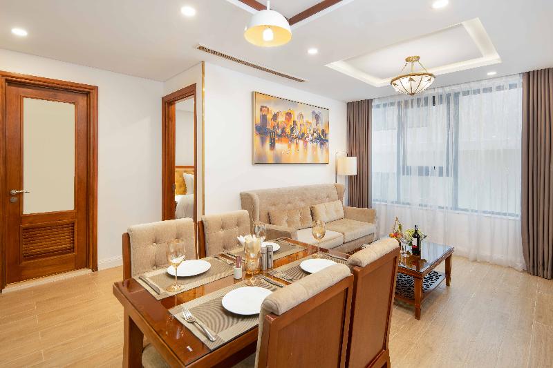 2 Bedroom Apartment, Paris Deli Danang Beach