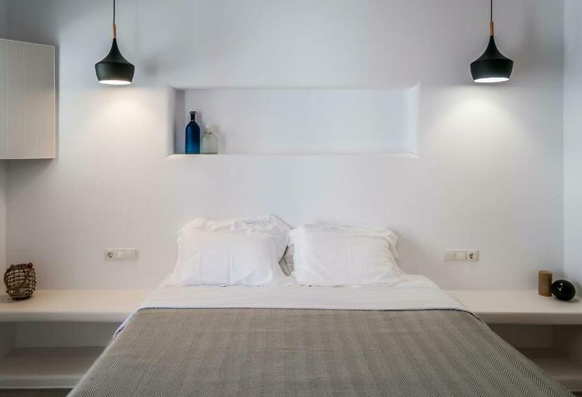 Полулюкс Вид на Сад, Vilos Suites