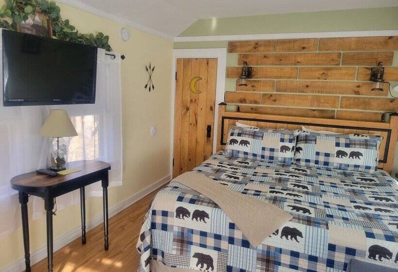 Четырехместный Номер Стандарт, 2 River Road Inn Cottages