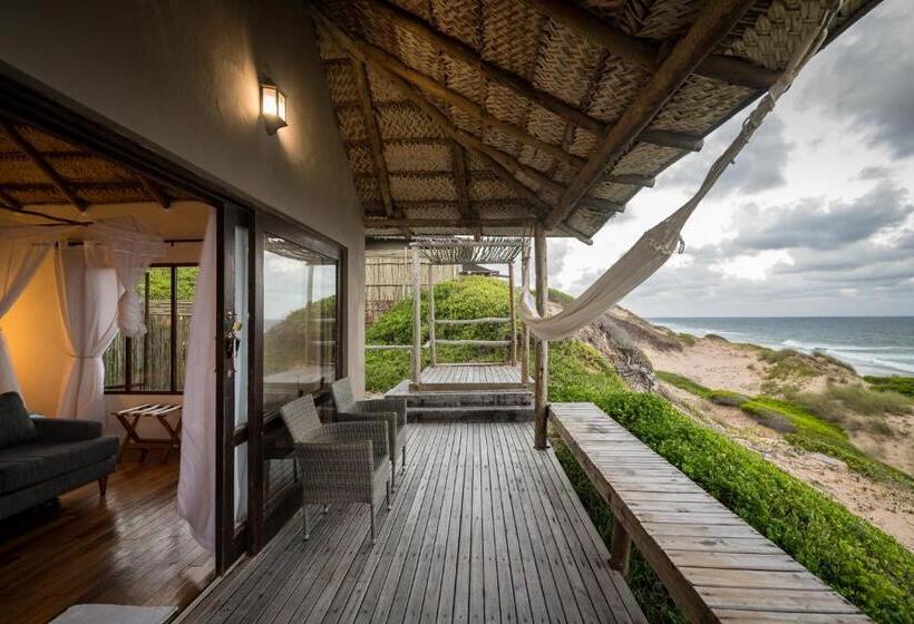 オーシャンビュースタンダードルーム, Sava Dunes