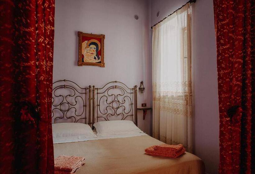 Апартаменты 1 Спальня, La Baronessa B&b