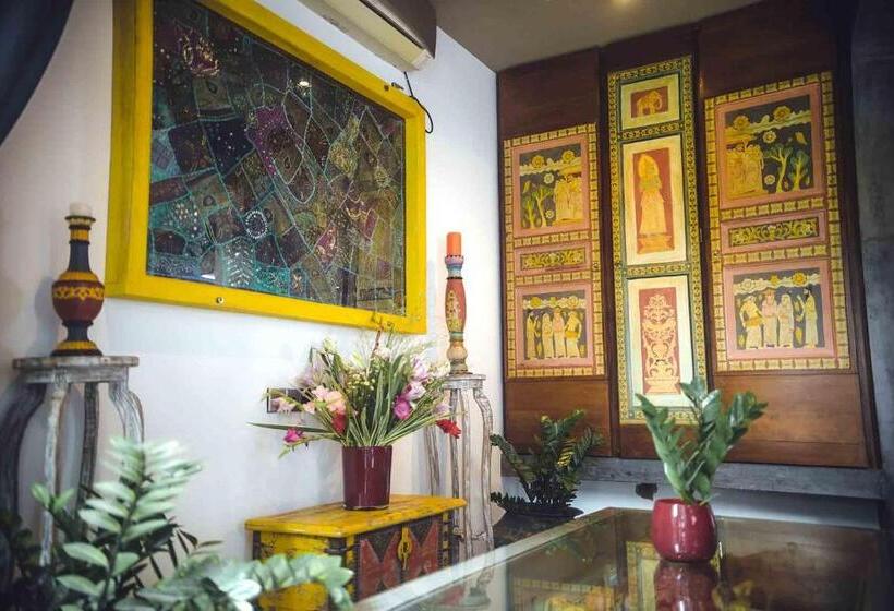 标准间带阳台, Aathma Colombo House